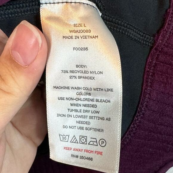 We Wander Purple Racerback Sports Bra Size Large - Picture 8 of 8